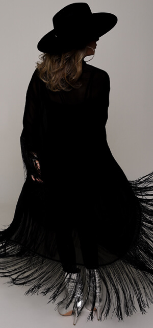 Michelle Ann Owens Commercial Voiceover - Studio & Stage Vocals - Podcasting Michelleannowens Photo-2